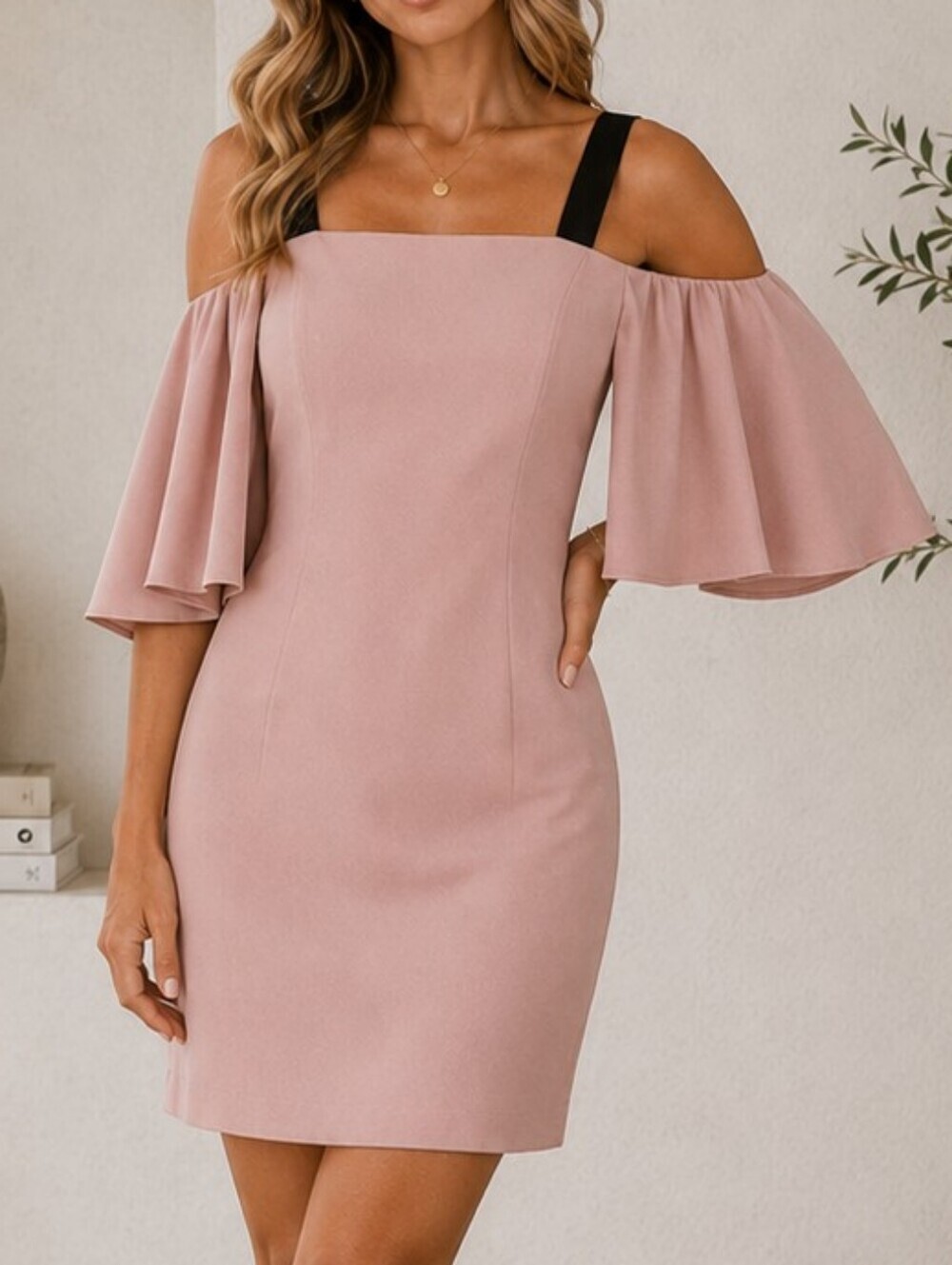 Cinq à Sept Designer Blush Pink Mini Dress Modern Feminine Size 2